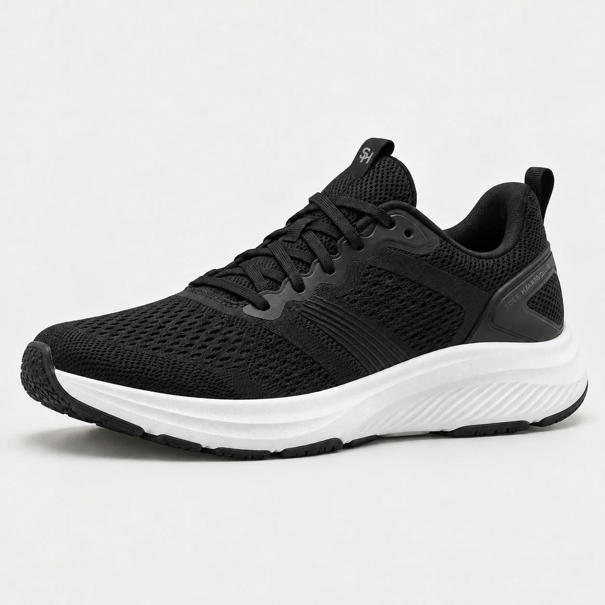 Sole Harbour Cadence 04 in Black / White